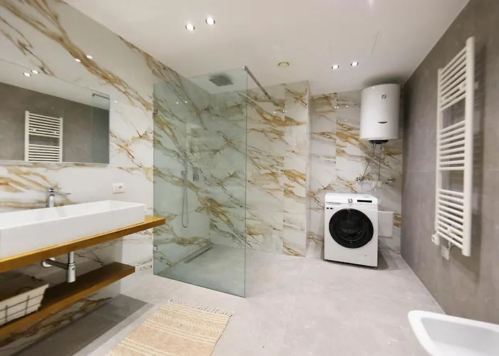 Amantia Apartment