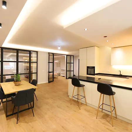 Amantia Apartment *